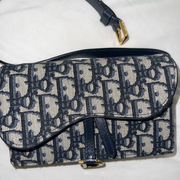 Christian Dior saddle belt bag - Picture 2 of 3